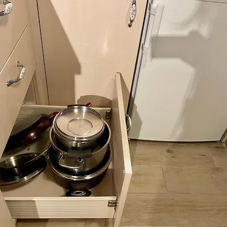 Turquoise Apartment *